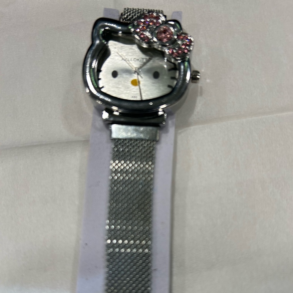Hello Kitty Silver and Pink Mesh Band Timepiece